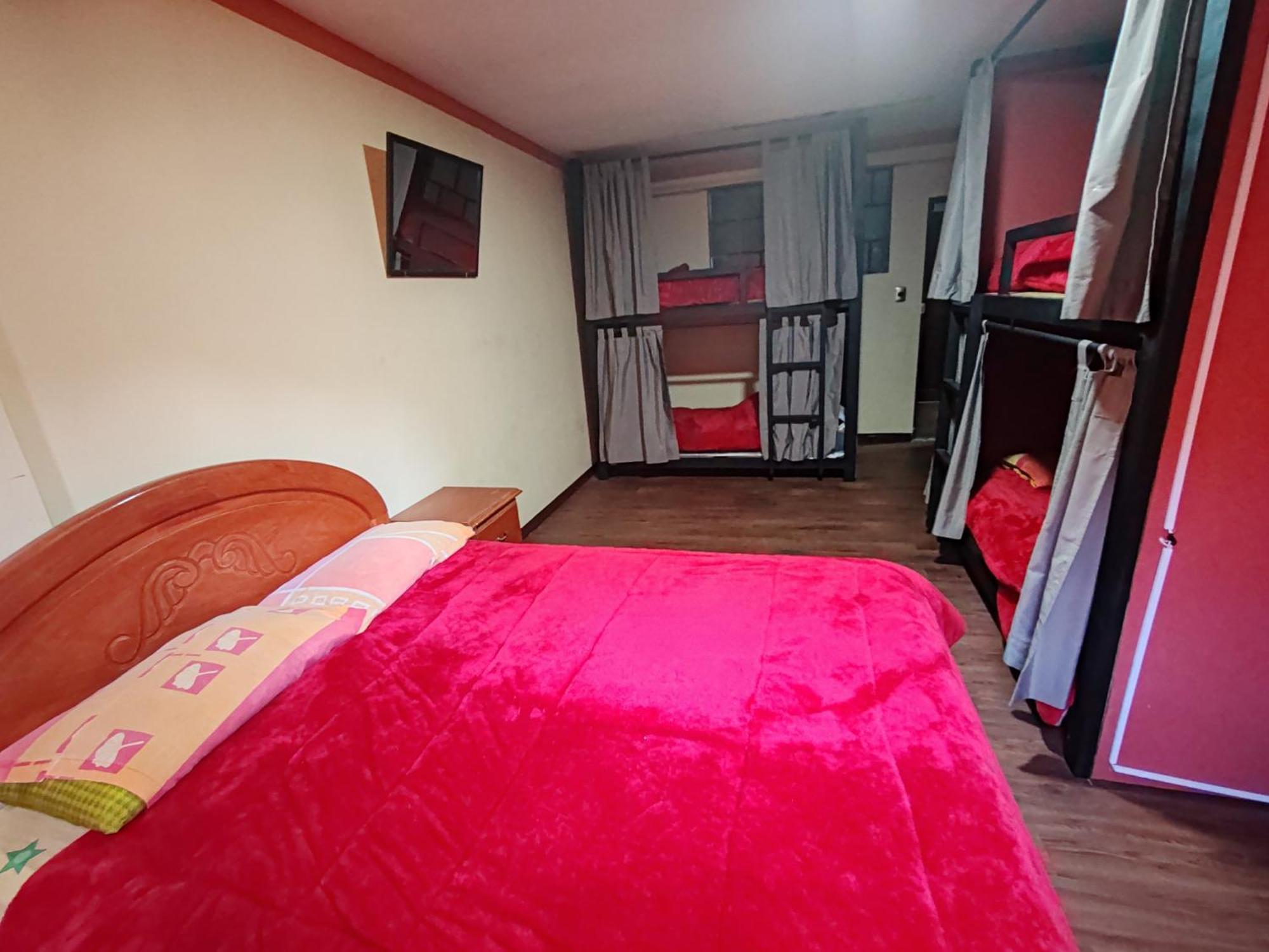 Yati Hostal لاباز المظهر الخارجي الصورة
